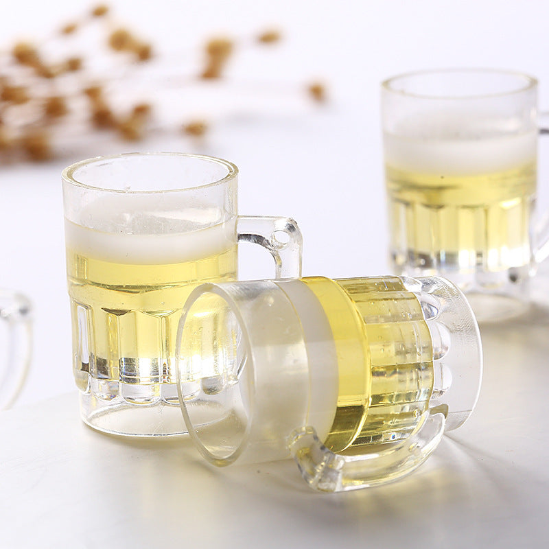 Dijes de vaso cerveza para llaveros