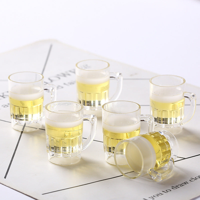 Dijes de vaso cerveza para llaveros