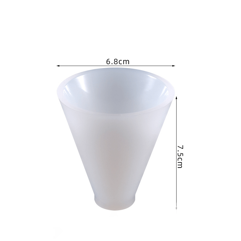 Molde en forma de Pirámide, Cubo, Cono, Triangulo