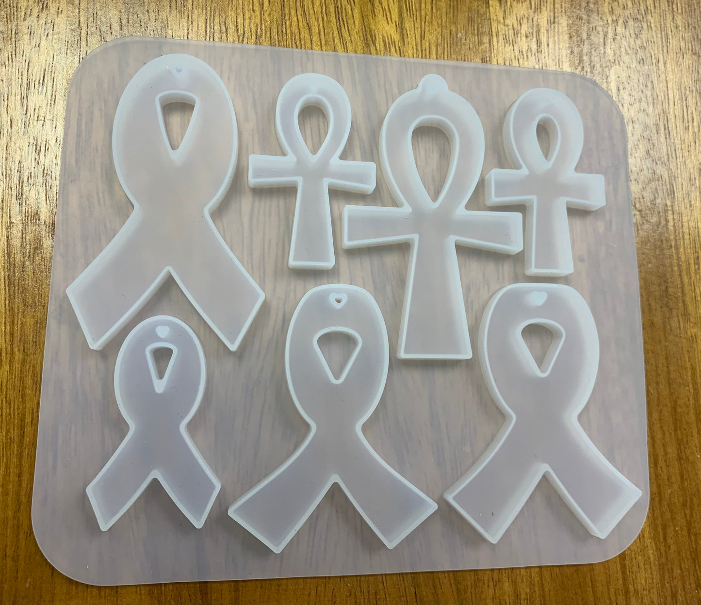 Molde para dijes y llaveros con forma de cáncer o enfermedades