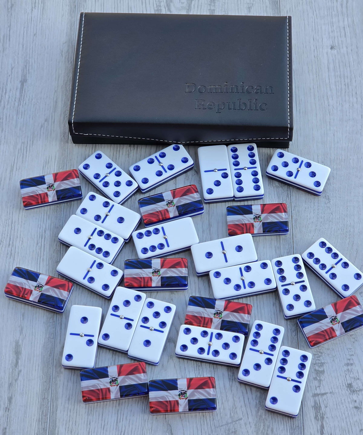 Juegos de Dominos en Acrilico Personalizados tamaño Jumbo Bandera República Dominicana