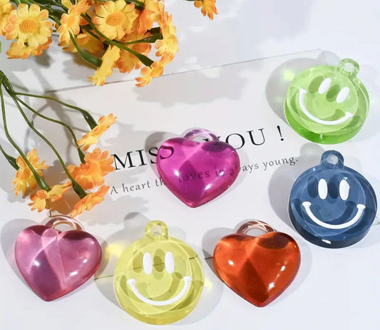 Molde de Carita Alegre y Corazón para Colgantes o Llaveros
