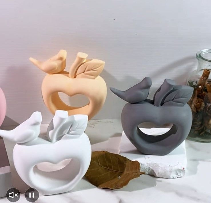 Molde de Adorno de corazón con ave